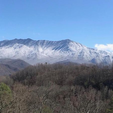 Majestic View Lodge, Amazing Views, Hot Tub, 1089 Free Tickets Each Paid Day, Dollywood And More Gatlinburg Dış mekan fotoğraf