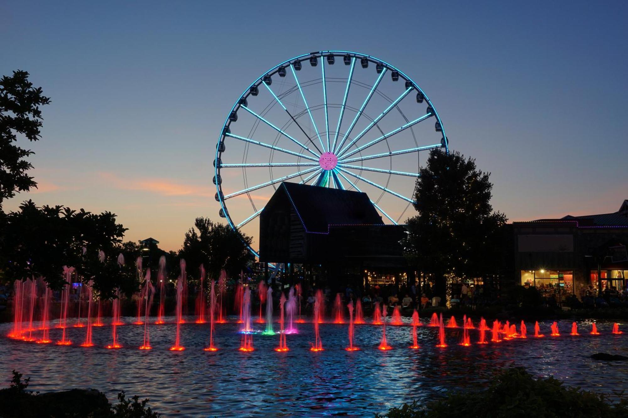 Majestic View Lodge, Amazing Views, Hot Tub, 1089 Free Tickets Each Paid Day, Dollywood And More Gatlinburg Dış mekan fotoğraf