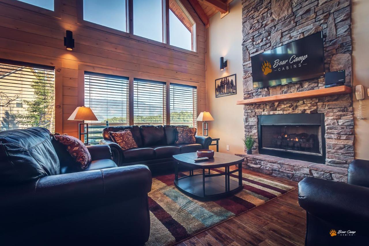 Majestic View Lodge, Amazing Views, Hot Tub, 1089 Free Tickets Each Paid Day, Dollywood And More Gatlinburg Dış mekan fotoğraf
