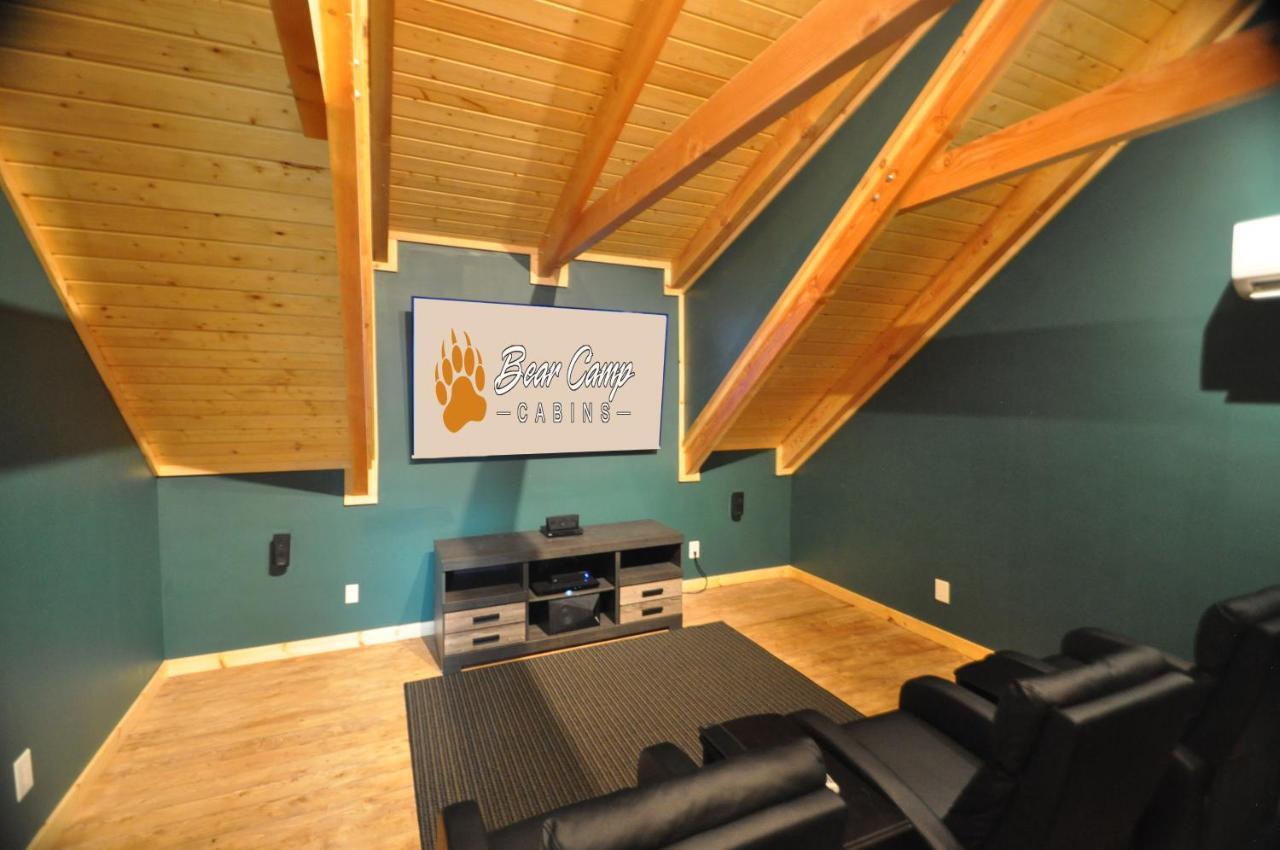Majestic View Lodge, Amazing Views, Hot Tub, 1089 Free Tickets Each Paid Day, Dollywood And More Gatlinburg Dış mekan fotoğraf