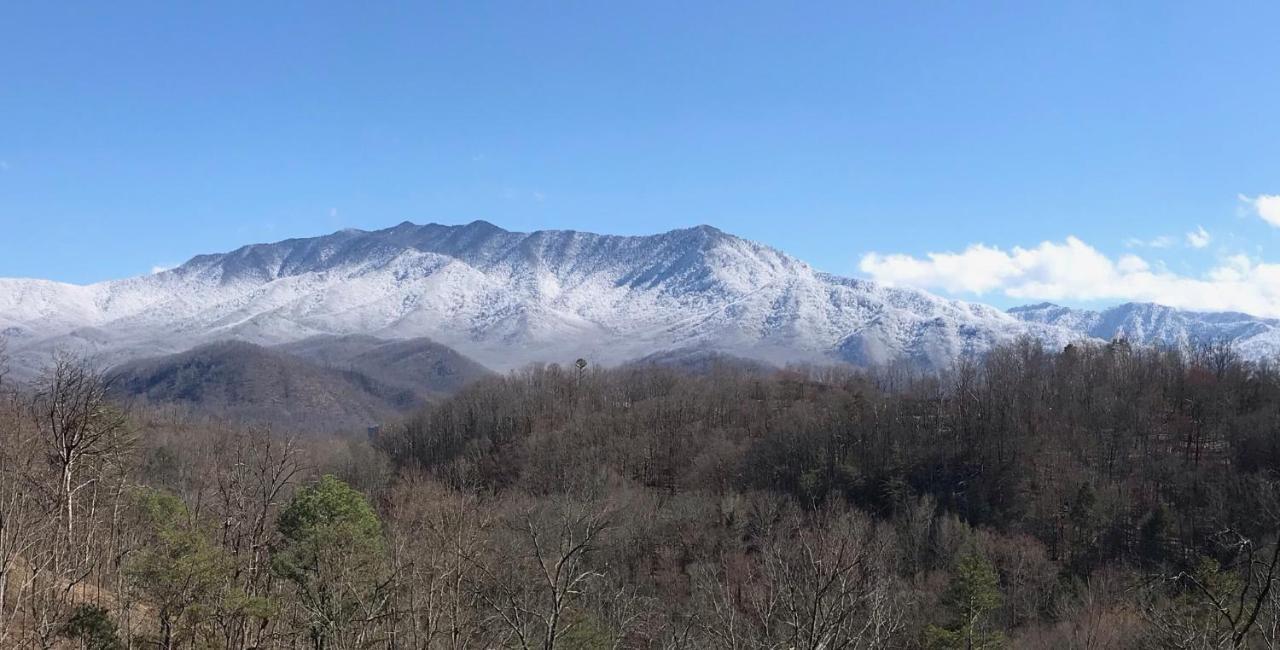 Majestic View Lodge, Amazing Views, Hot Tub, 1089 Free Tickets Each Paid Day, Dollywood And More Gatlinburg Dış mekan fotoğraf